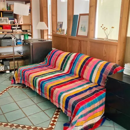 Apartment Quiet For 6 In Belleville Paris